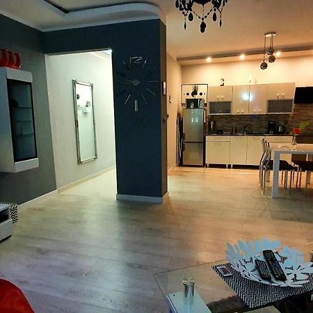 Apartamenty Sofija Deluxe Centrum Zielona Góra Exterior foto