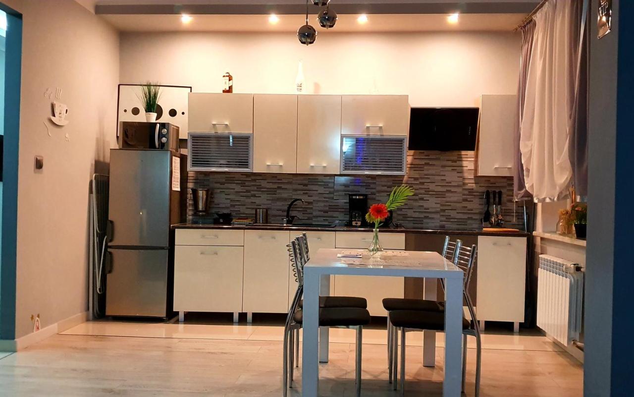 Apartamenty Sofija Deluxe Centrum Zielona Góra Exterior foto