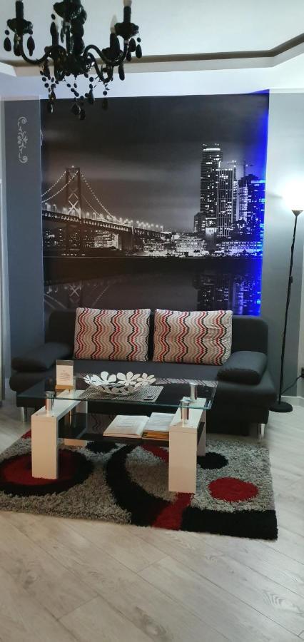 Apartamenty Sofija Deluxe Centrum Zielona Góra Exterior foto