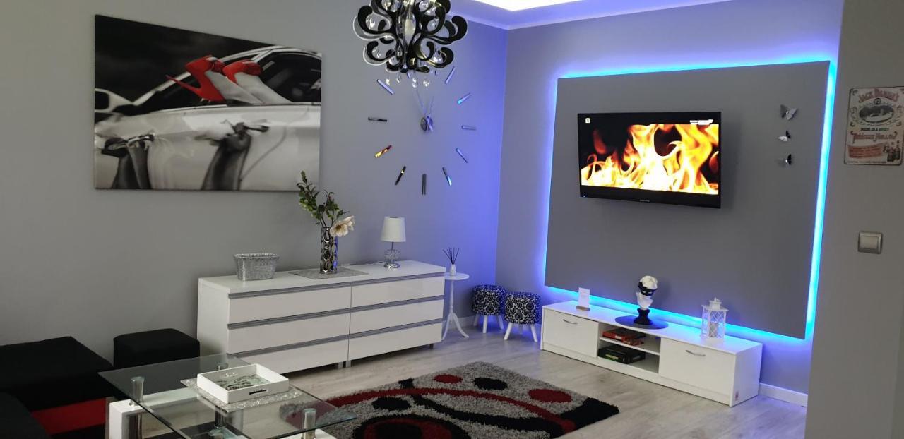 Apartamenty Sofija Deluxe Centrum Zielona Góra Exterior foto